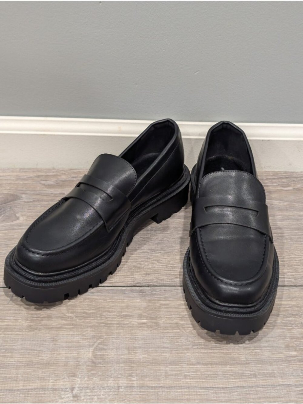 American Eagle Chunky Lug Loafers Black Women’s Size 8.5 Slip-On Platform Shoe